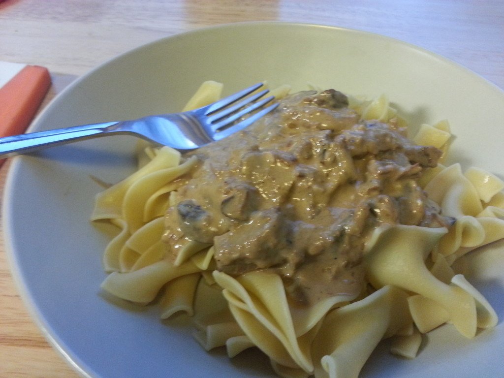 French Onion Beef Stroganoff - mealsoutsidethebox.com